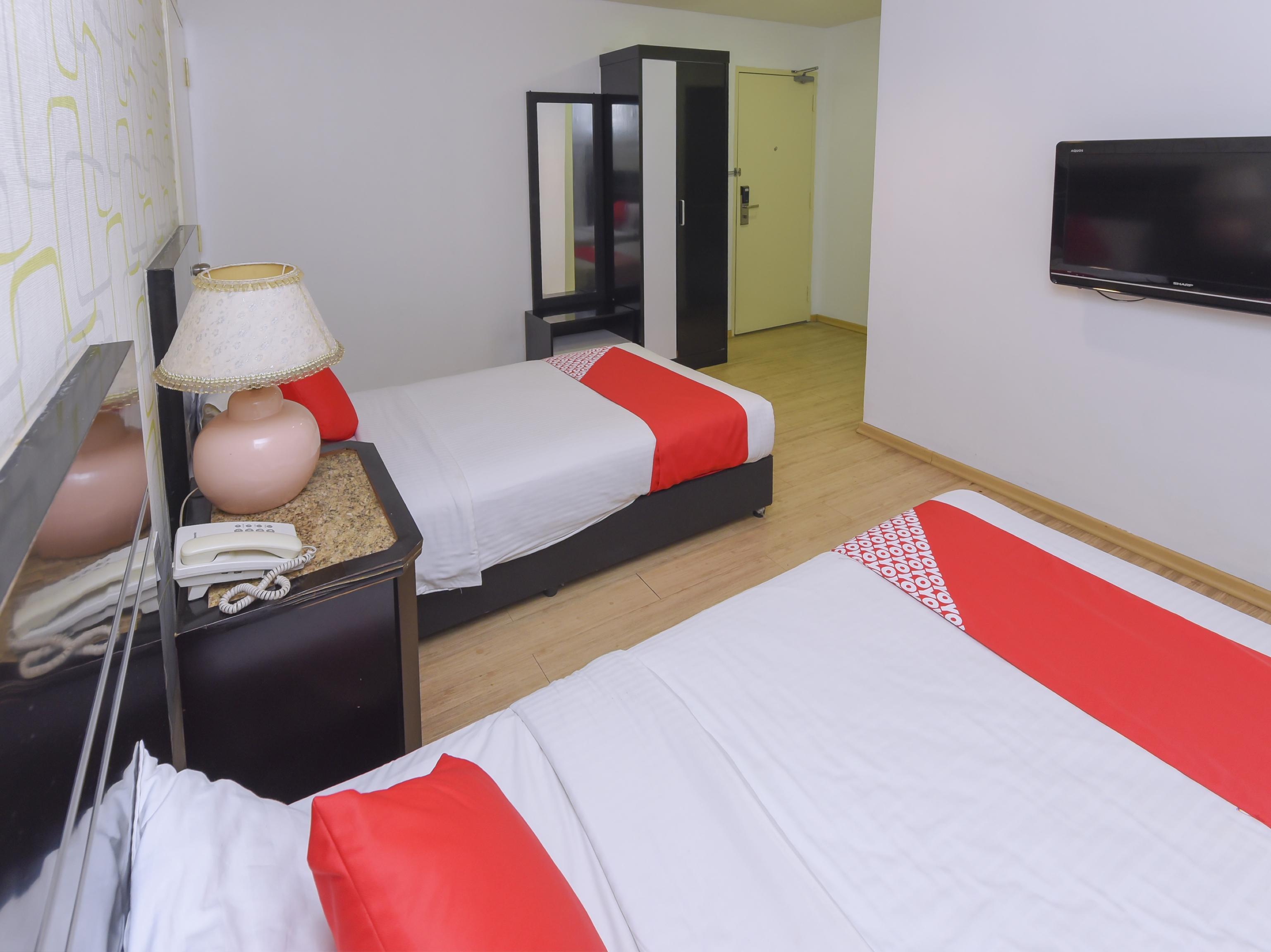 Bluebell Hotel Skudai Bagian luar foto