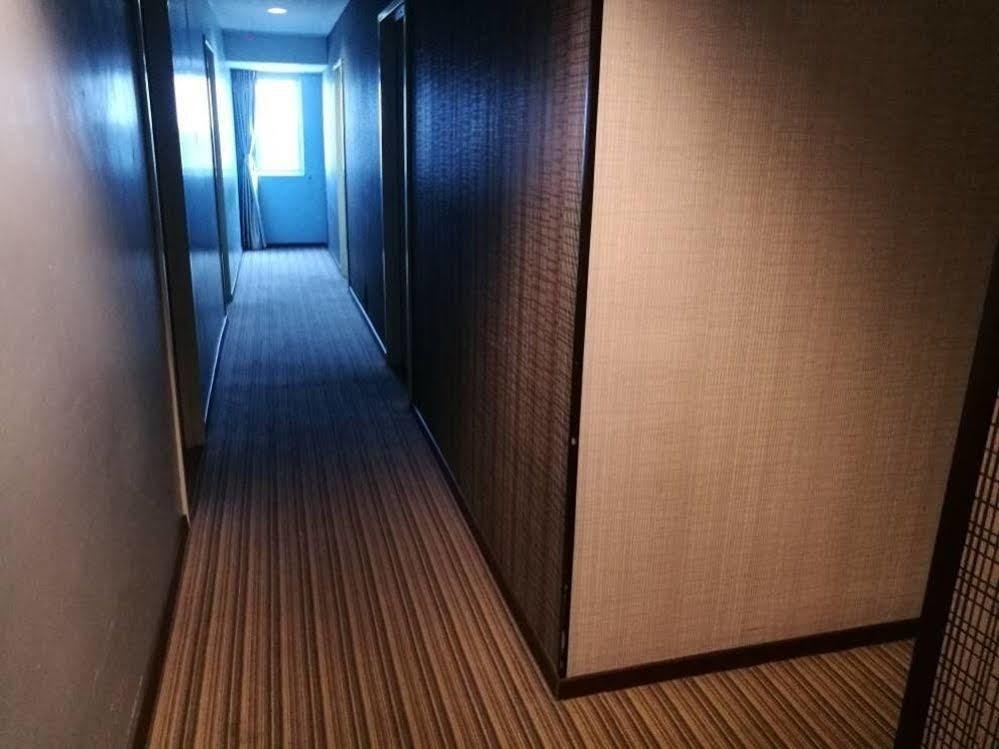 Bluebell Hotel Skudai Bagian luar foto