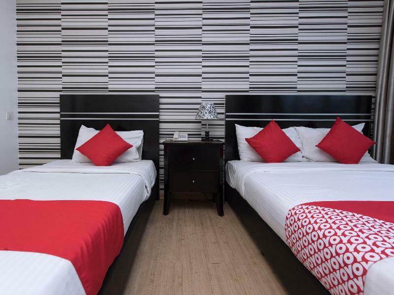 Bluebell Hotel Skudai Bagian luar foto