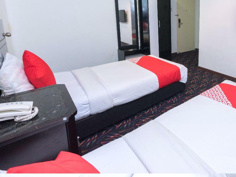 Bluebell Hotel Skudai Bagian luar foto
