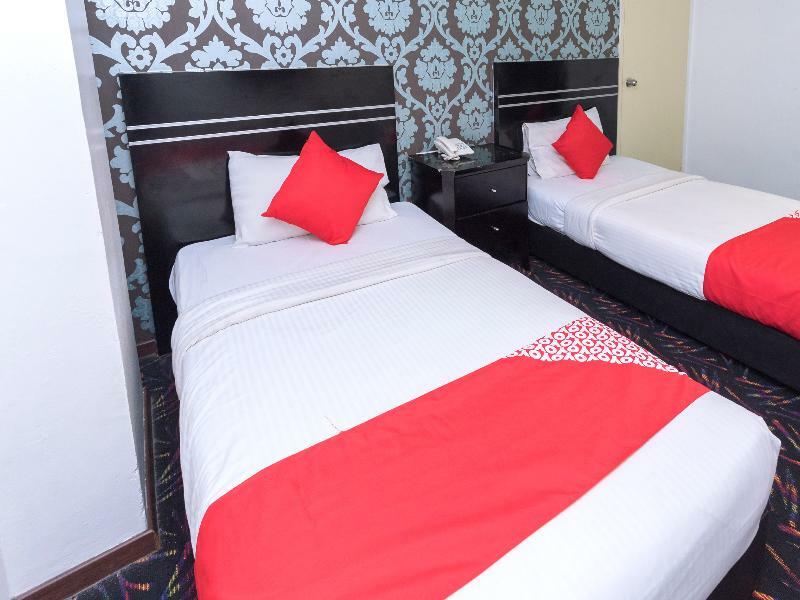 Bluebell Hotel Skudai Bagian luar foto